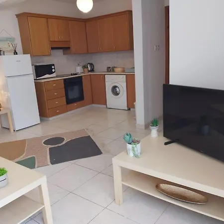 Stop! Take A Look - 1 Bed Appt In Oroklini! Apartment *