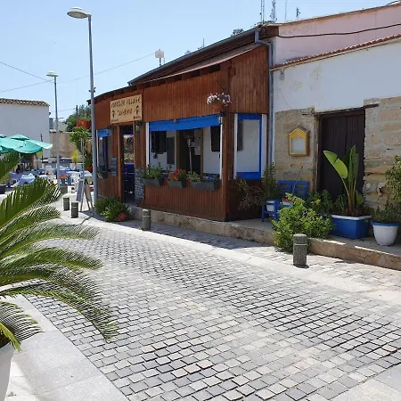 Stop! Take A Look - 1 Bed Appt In Oroklini! Voroklini
