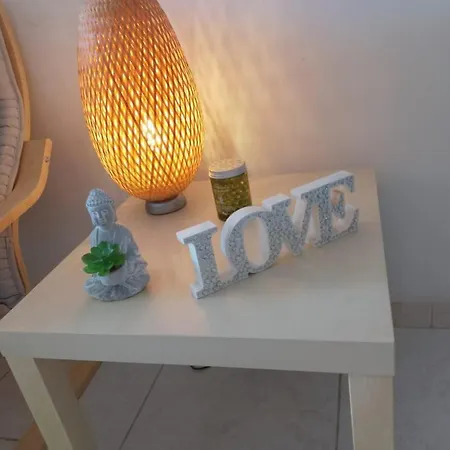 Stop! Take A Look - 1 Bed Appt In Oroklini! Apartment *