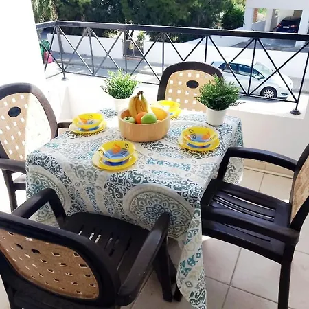 Stop! Take A Look - 1 Bed Appt In Oroklini! Apartment